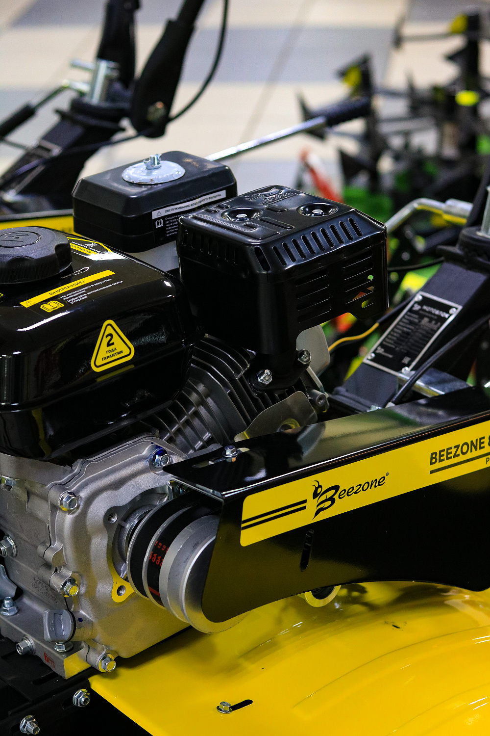 Обзор мотоблоков BEEZONE